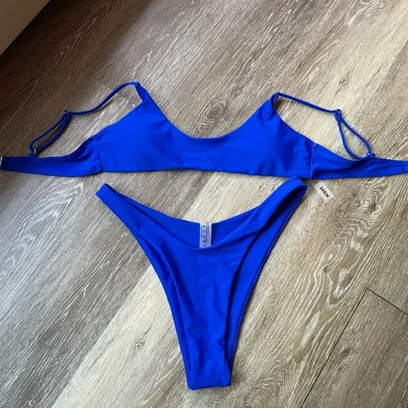 SHEIN Bikini - Picture 3 of 5